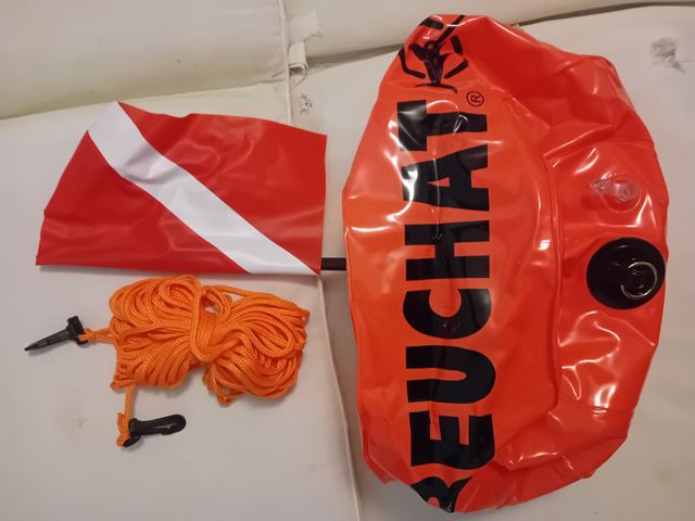 Boya de señalización pesca submarina beuchat