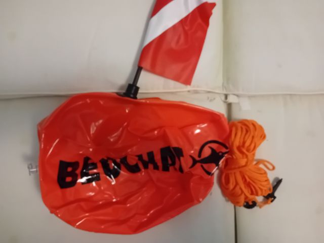 Boya de señalización pesca submarina beuchat