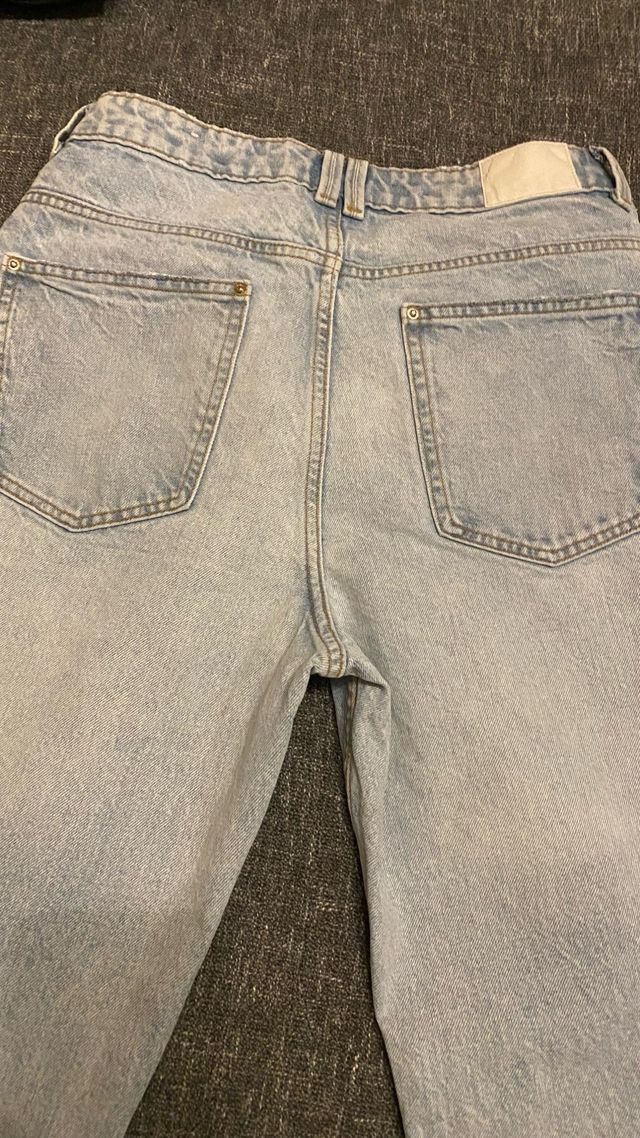 Pantalón vaquero mujer Zara azul