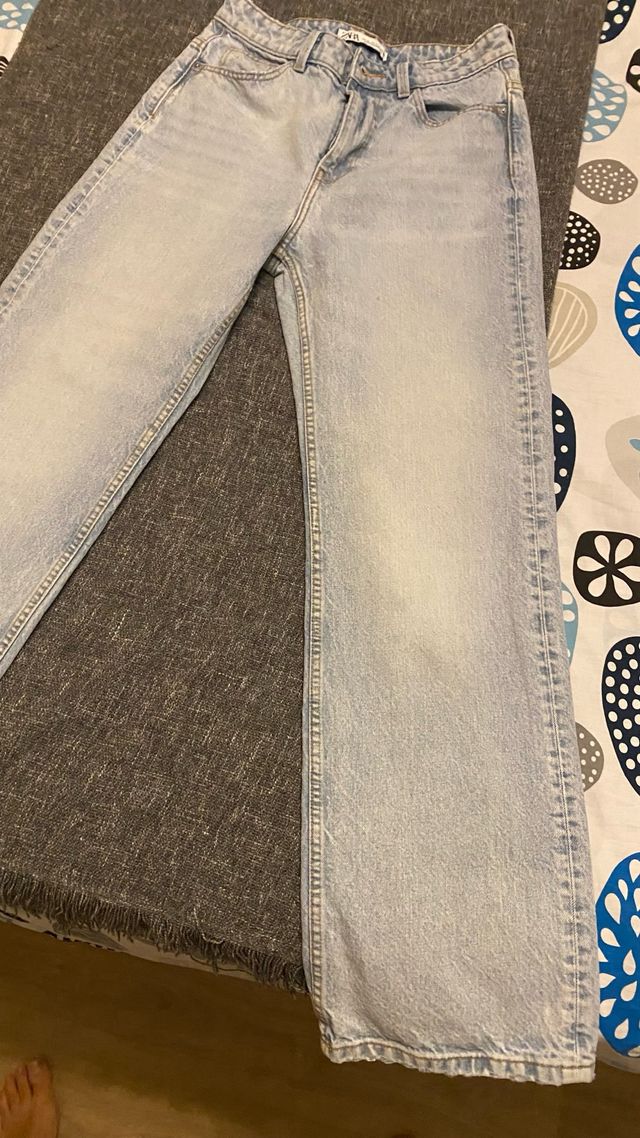 Pantalón vaquero mujer Zara azul