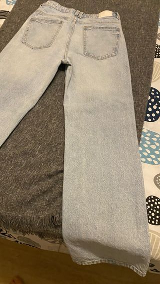 Pantalón vaquero mujer Zara azul