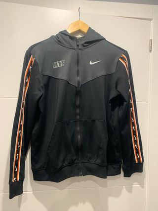 Sudadera Nike Tech Negra con Logo, Talla XL niño 