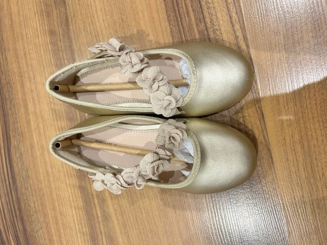 Zapatos Mayoral niña T29 dorados
