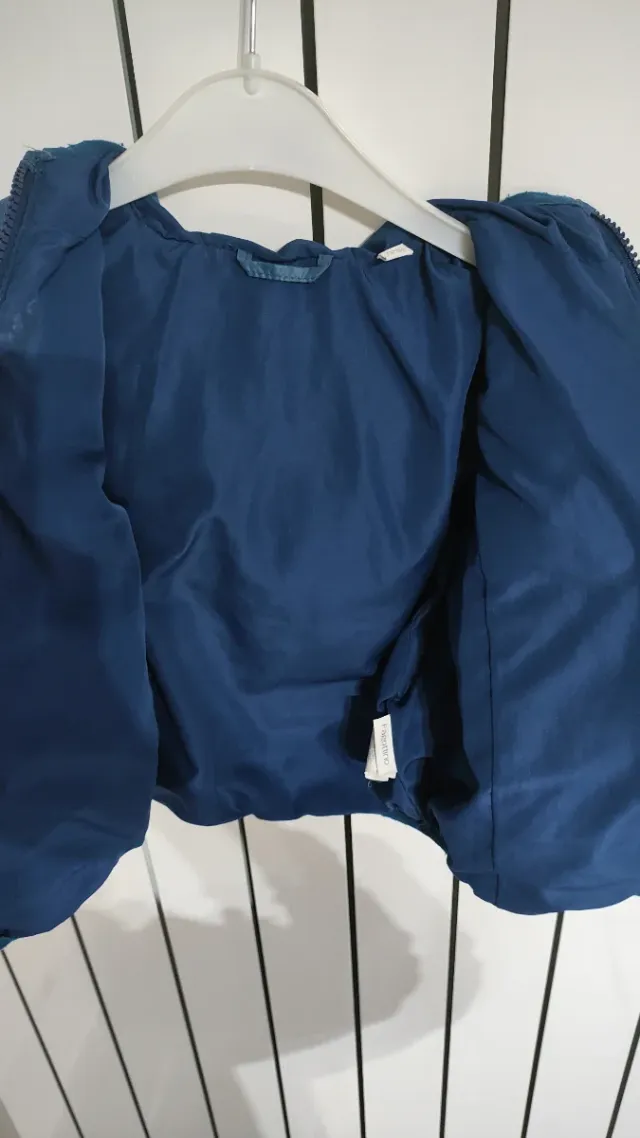 Giubbotto imbottito blu con cappuccio