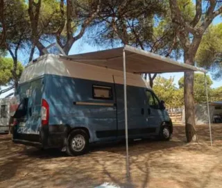 Autocaravana con 9500KM