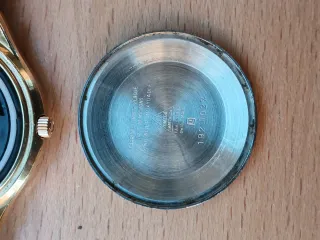 Omega De Ville Cuarzo Dorado