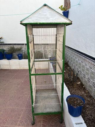 Jaula para pájaros verde