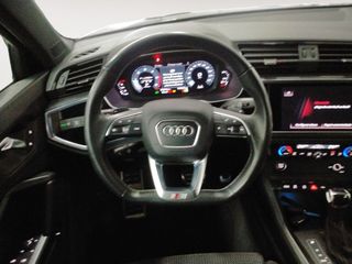 Audi Q3 35 TDI S line