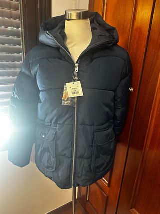 Abrigo plumífero niño azul talla S
el corte ininin