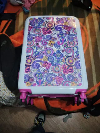 Maleta de viaje con diseño