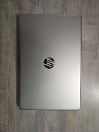 Notebook HP I5 serie 8