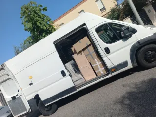 Mudanzas todo en desmontar y montajes somos profes