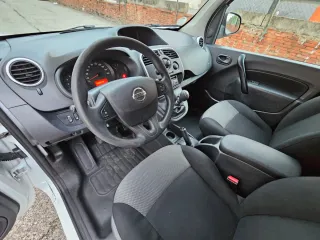 Nissan NV250 2021