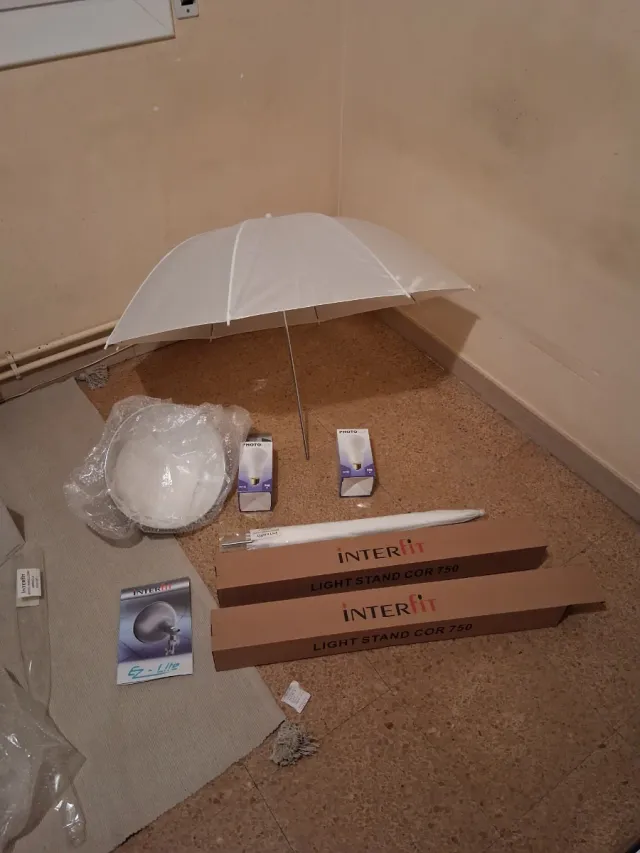 Kit di illuminazione da studio INTERFIT Ez-Lite