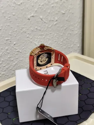 Reloj Automático Hombre Oro y Rojo