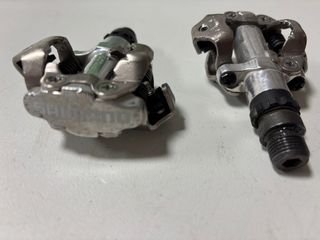 Pedales Shimano M520