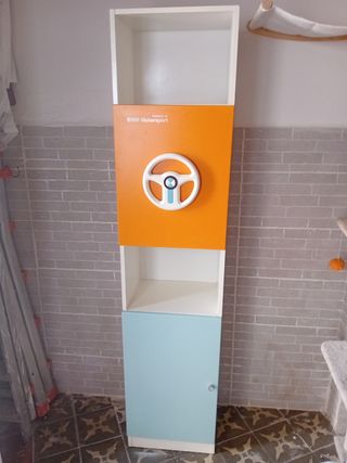 Estantería BMW