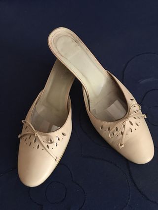 Zapatos de mujer Wonders blancos crudo