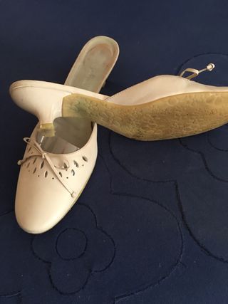 Zapatos de mujer Wonders blancos crudo