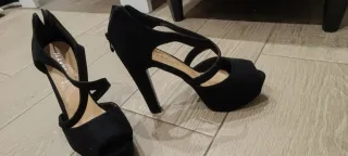 Zapatos de tacón Marypaz negros sin estrenar