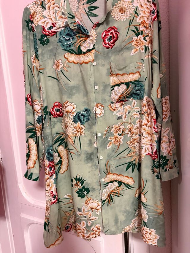 Conjunto floral verde