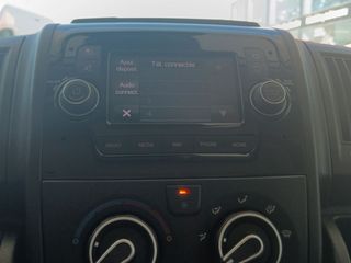 Peugeot Boxer 330 L1H1 BlueHDi 120