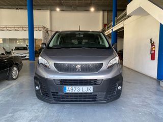 Peugeot Expert Combi BlueHDi 120cv SS Standard.