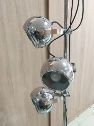 Lámpara de pie