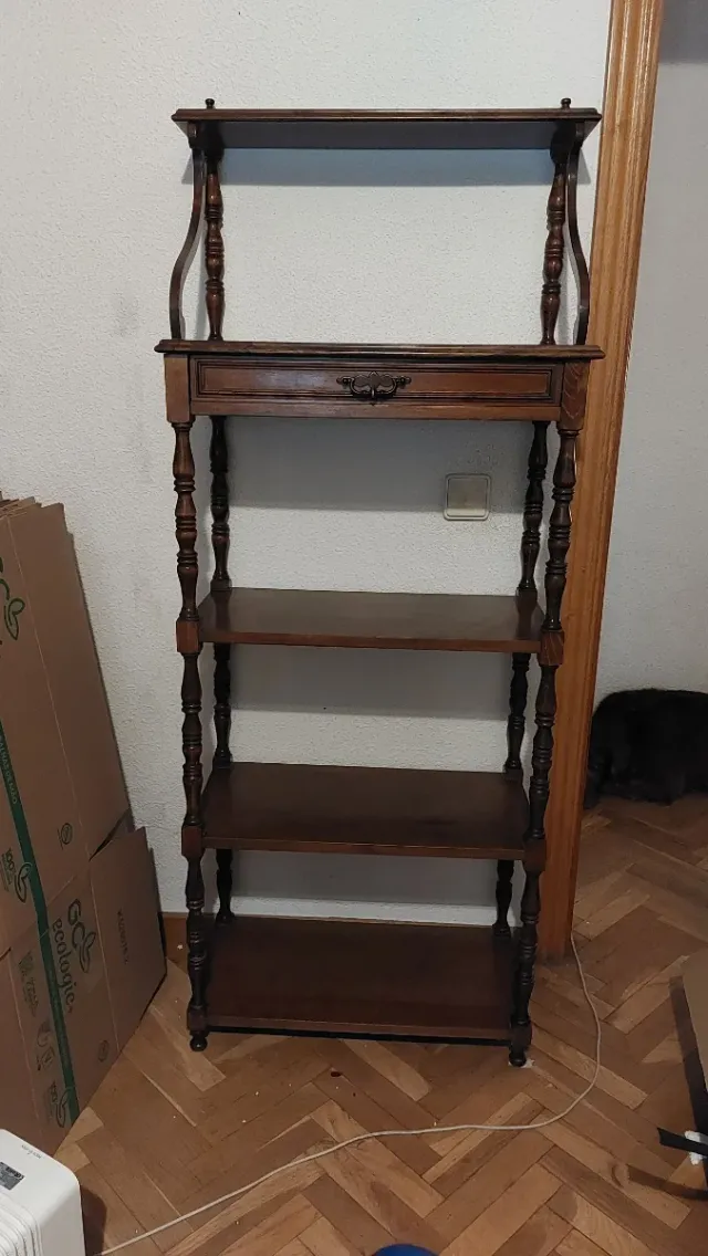 Estantería vintage madera con cajón