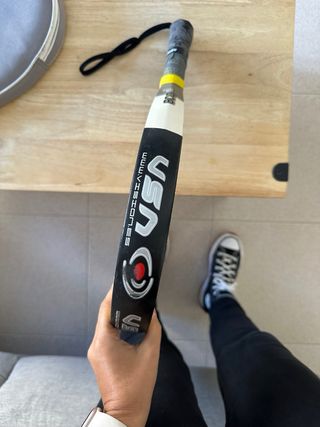 Pala de pádel Artengo 800d con funda