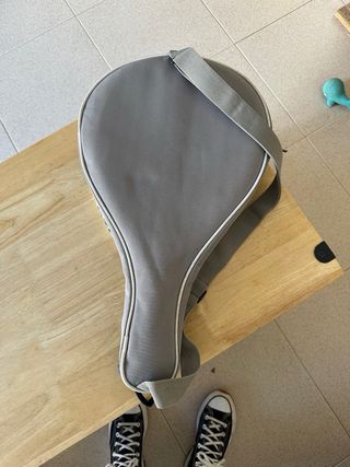 Pala de pádel Artengo 800d con funda