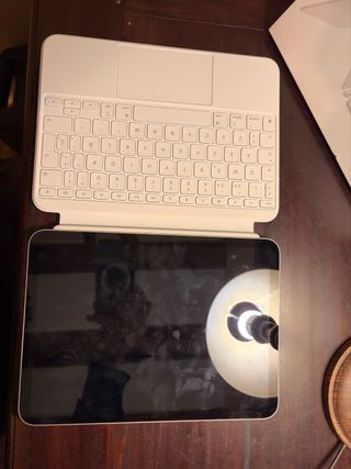 Apple Magic Keyboard Folio para iPad