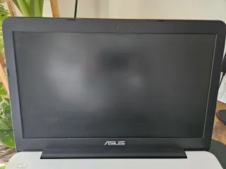 Portátil ASUS X-Series