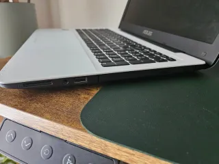 Portátil ASUS X-Series