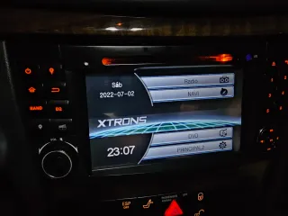 Radio Navegador Xtrons W211
