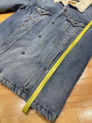 Chaqueta Levi's vaquera con forro sherpa Trucker