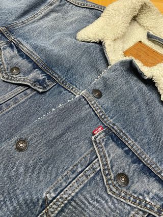 Chaqueta Levi's vaquera con forro sherpa Trucker