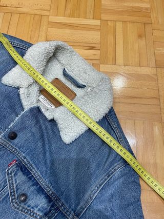 Chaqueta Levi's vaquera con forro sherpa Trucker