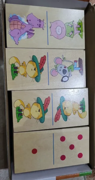 Dominó Infantil Cayro