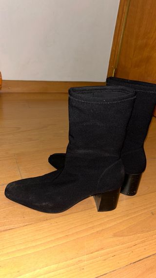 Botines negros tacón
