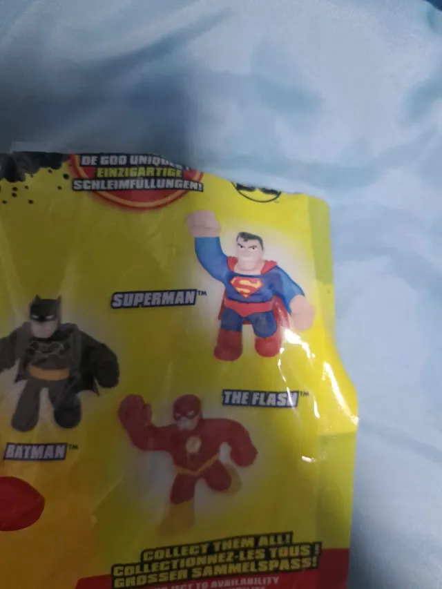 Figura Estirable Superman Goo Jit Zu