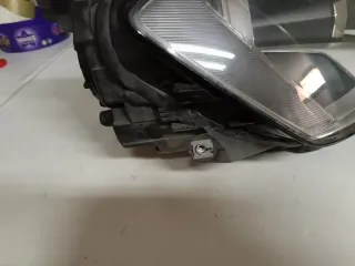 Faro Delantero Derecho VW Golf 5G1 941 006 E