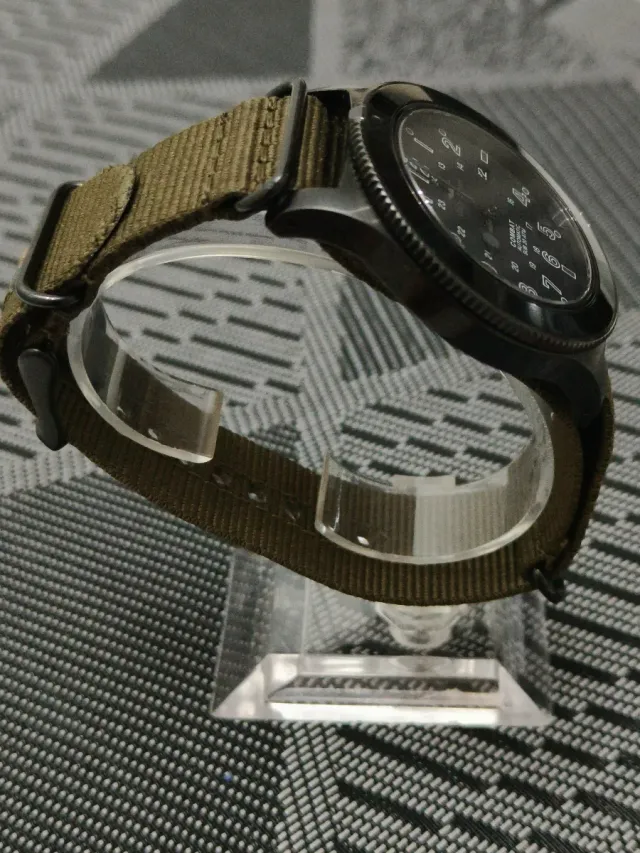 Glycine Combat Sub 42 GL0084