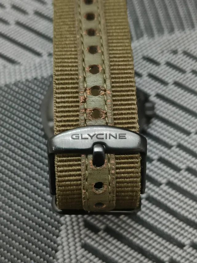 Glycine Combat Sub 42 GL0084