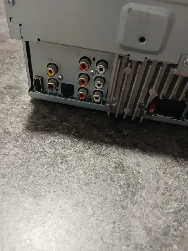 Radio PIONEER A210BT GPS Bluetooth