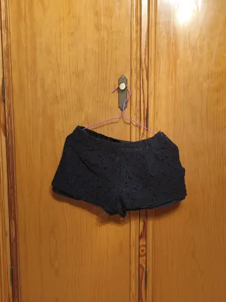 Shorts de encaje negro