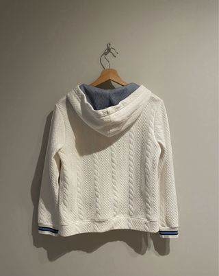 Sudadera blanca marca October