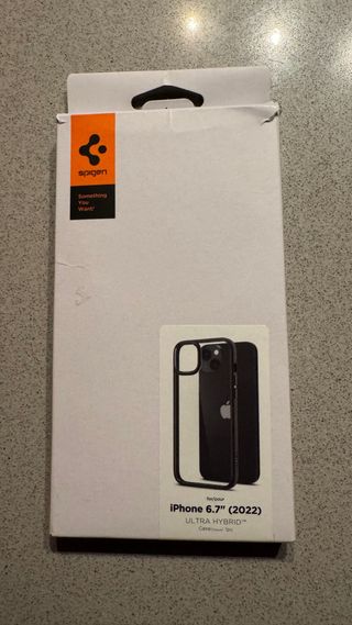 Funda Spigen Ultra Hybrid iPhone 6.7