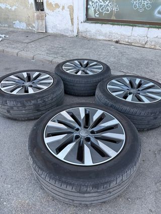 Llantas Audi 18” ORIGINALES