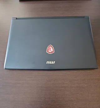 Portátil MSI GL62M 7RDX Gaming